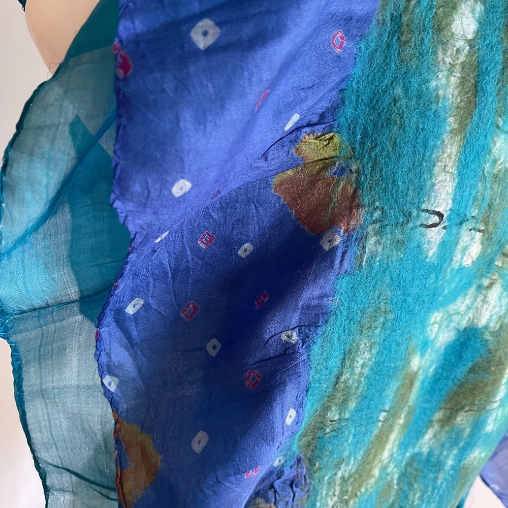 Nuno Felted Handmade Blue-Green Silk/Wool Scarf - Picture 5 of 8